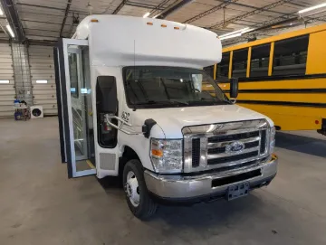 2018 FORD E-450 Non-CDL ADA
