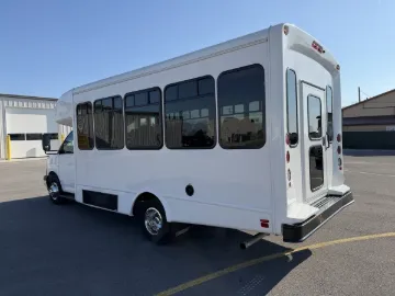 Picture of 2023 Chevrolet Express 4500 Starcraft Shuttle Bus