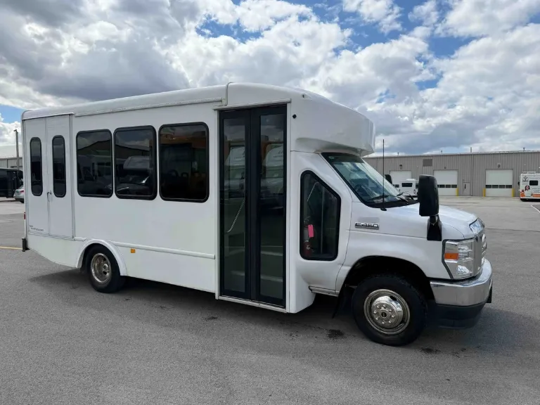 Picture of 2023 Turtle Top E450 ADA Shuttle Bus