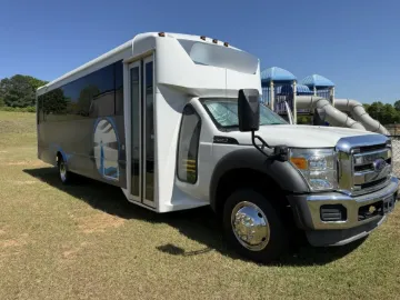 Picture of 2012 Ford F-550 Shuttle Bus