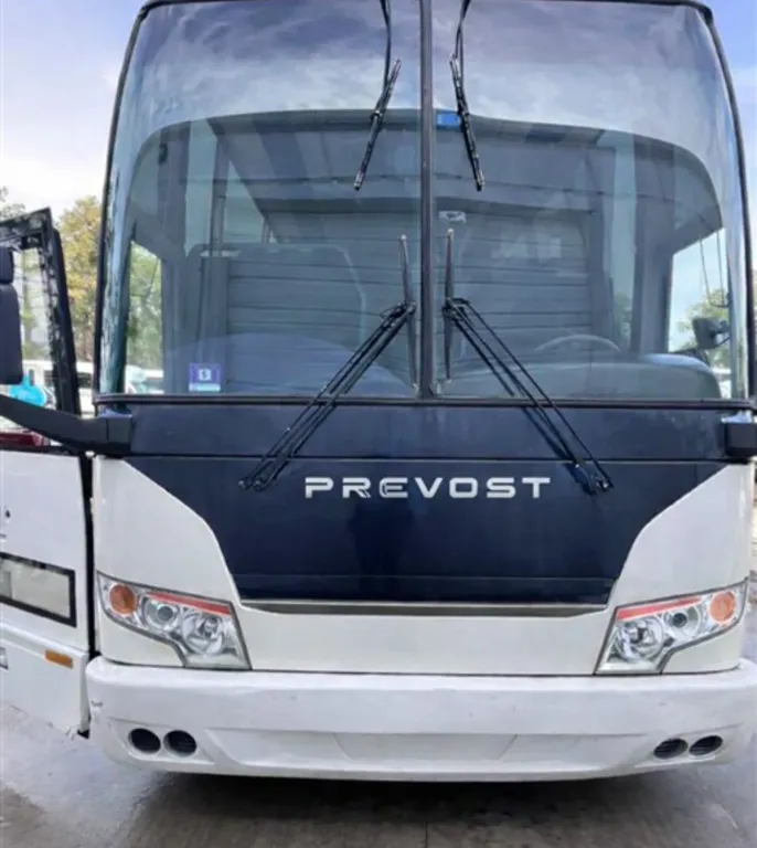 Picture of 2012 Prevost H3-45 Coach Bus