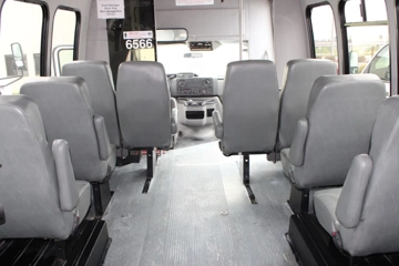 Picture of 2009 Ford E-450 ADA Shuttle Bus