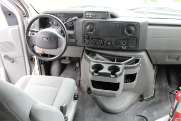 Picture of 2009 Ford E-450 ADA Shuttle Bus