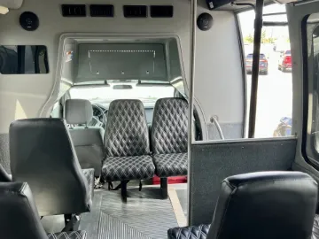 2015 F-550 Diesel 27P Krystal