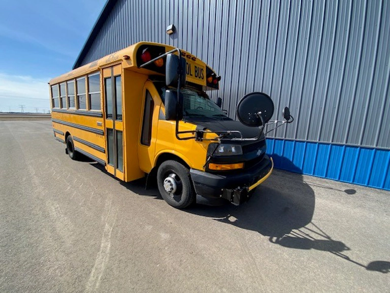Picture of 2021 Chevy Thomas Minotour School Bus