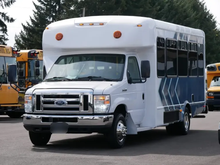 Picture of 2017 Ford Startrans ADA Shuttle Bus