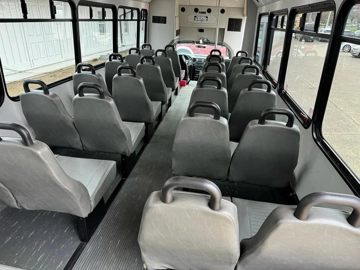 Picture of 2012 Ford F-550 Super Duty Glaval ADA Shuttle Bus