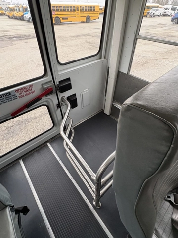 Picture of 2006 Chevrolet Midbus MFSAB