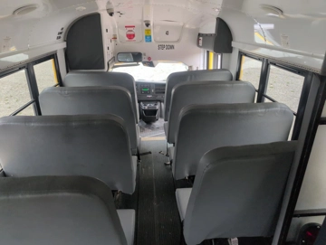 Picture of 2015 Chevrolet Trans Tech ADA School Bus