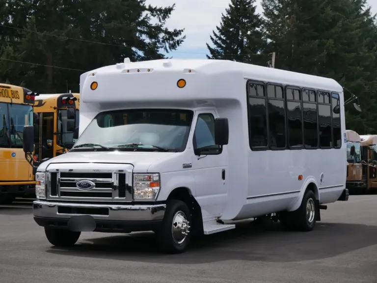 Picture of 2017 ElDorado Aerotech ADA Shuttle Bus