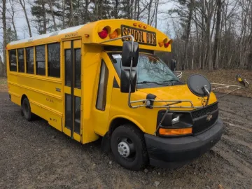 Picture of 2018 Chevrolet Thomas School Bus