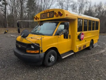 Picture of 2018 Chevrolet Thomas School Bus