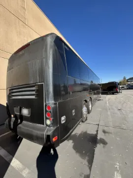 2012 MCI J4500 50P