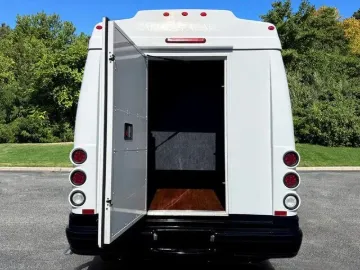 2013 Chevrolet Express 3500 TurtleTop