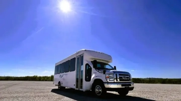 Picture of 2016 Ford Starcraft Shuttle Bus
