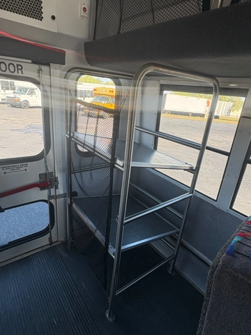 Picture of 2016 Chevrolet Starcraft Shuttle Bus