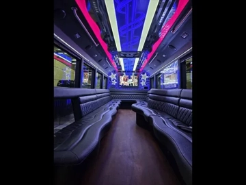 Picture of 2012 Ford F-550 Diesel 28P Limo Bus