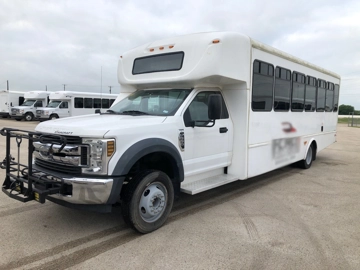 Picture of 2018 Starcraft F550 XL Shuttle Bus