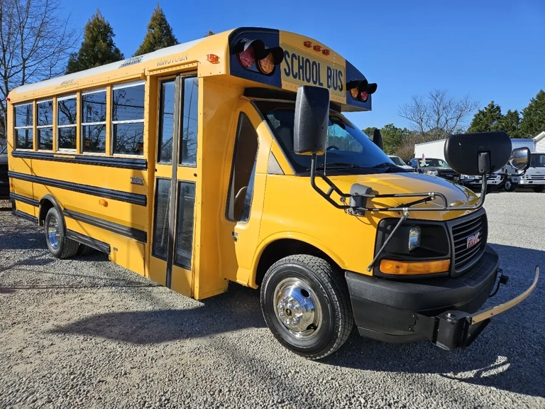 Picture of 2013 Gmc Savana 4500 School Bus