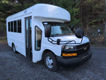 Picture of 2019 Chevrolet Starcraft Shuttle Bus