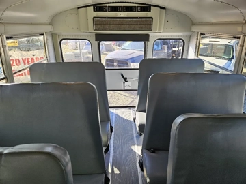 Picture of 2013 Gmc Savana 4500 School Bus