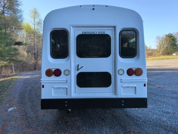 Picture of 2019 Chevrolet Starcraft Shuttle Bus