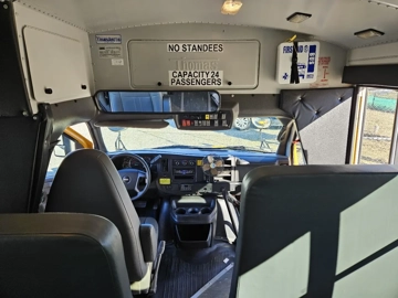 Picture of 2013 Gmc Savana 4500 School Bus