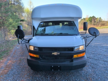 Picture of 2019 Chevrolet Starcraft Shuttle Bus