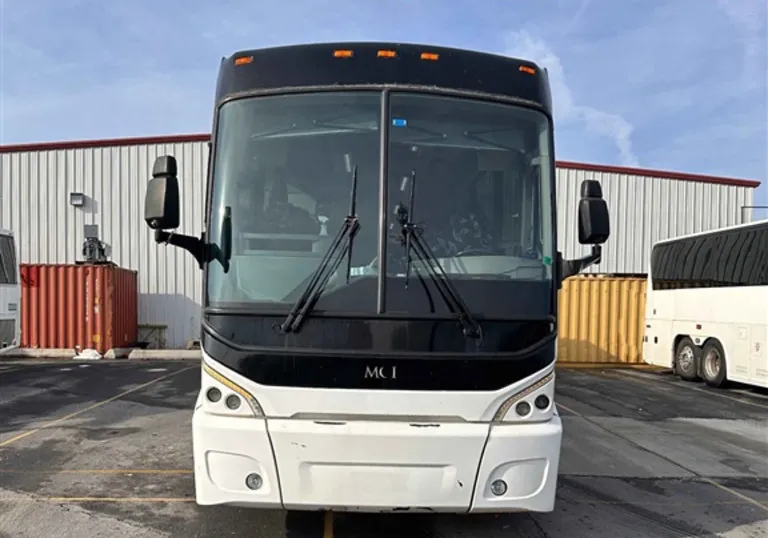 Picture of 2013 MCI J4500 Coach Bus