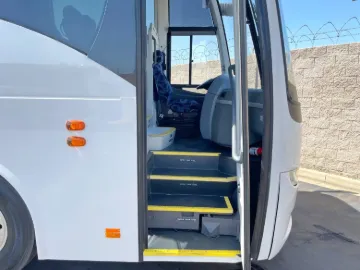 2013 Volvo 9700 54P