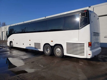 Picture of 2005 MCI E4500 Renaissance Coach Bus