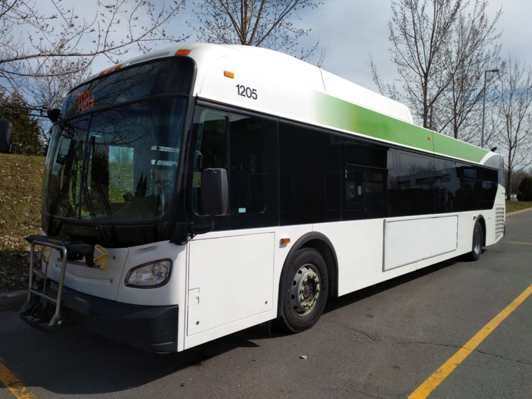 Picture of 2011 New Flyer Transit Bus