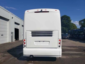 Picture of 2003 MCI J4500 Coach Bus