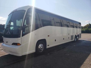 Picture of 2003 MCI J4500 Coach Bus