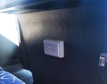 Picture of 2011 Prevost H3-45 Coach Bus