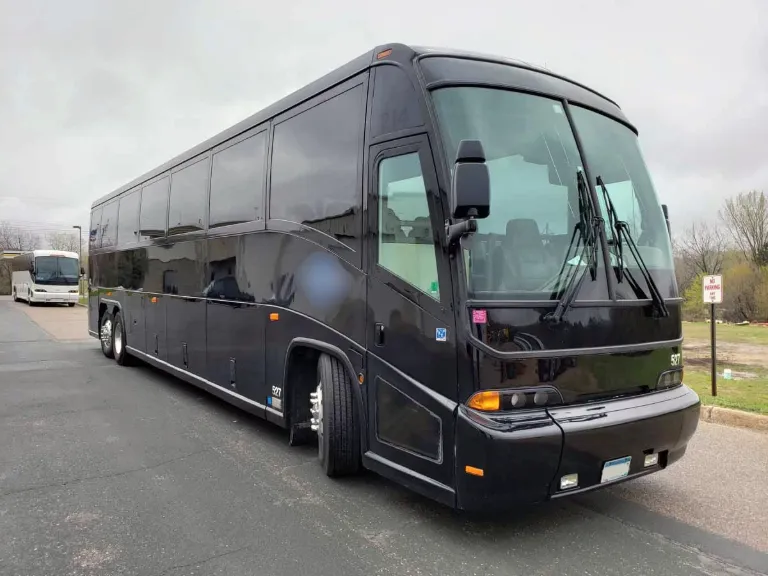 Picture of 1998 MCI 102EL3 Renaissance Coach Bus
