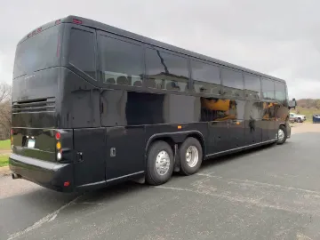 Picture of 1998 MCI 102EL3 Renaissance Coach Bus