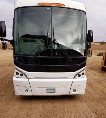 Picture of 2010 MCI J4500 Coach Bus