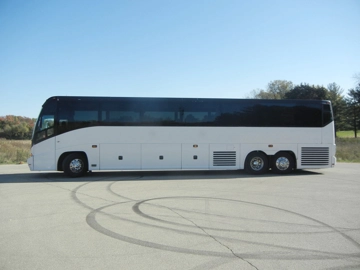 Picture of 2003 MCI E4500 Coach Bus