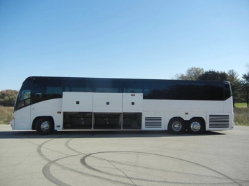 Picture of 2003 MCI E4500 Coach Bus