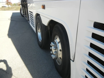 Picture of 2003 MCI E4500 Coach Bus