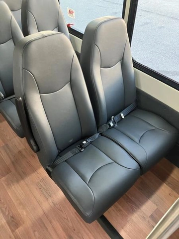 Picture of 2022 Chevrolet Starcraft Allstar Shuttle Bus