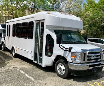 Picture of 2024 Glaval Universal ADA Shuttle Bus
