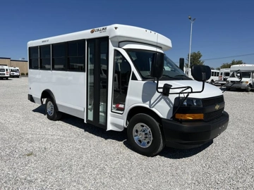 Picture of 2022 Chevrolet Collins SL400 Shuttle Bus