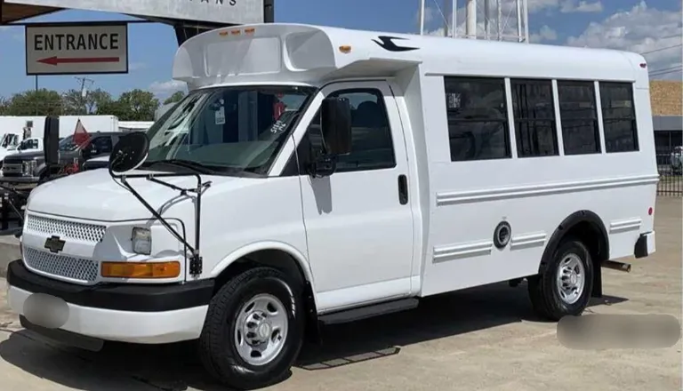 Picture of 2014 Chevrolet Express 3500 Cutaway Shuttle Bus