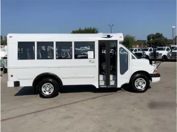 Picture of 2014 Chevrolet Express 3500 Cutaway Shuttle Bus