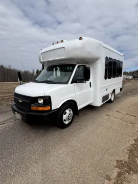 Picture of 2010 Chevrolet 3500 Starcraft MFSAB