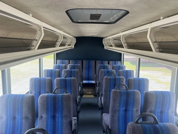 Picture of 2004 MCI D4500 Coach Bus