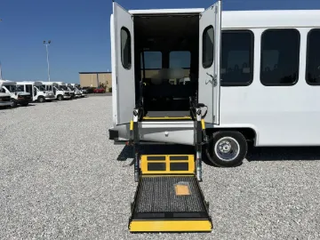Picture of 2019 Diamond VIP 2800 Chevrolet ADA Shuttle Bus