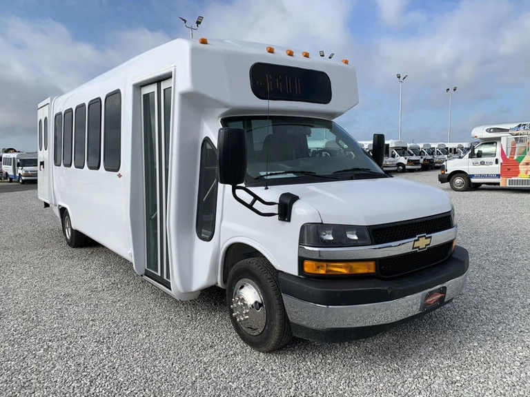 Picture of 2019 Chevrolet 4500 Diamond VIP 2800 ADA Shuttle Bus